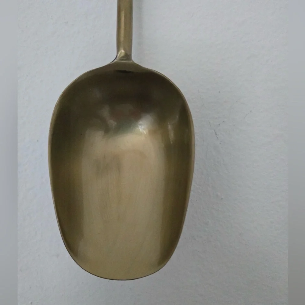 Vintage Solid Brass Kitchen Scoop with Hanging Ring – Farmhouse Pantry Decor